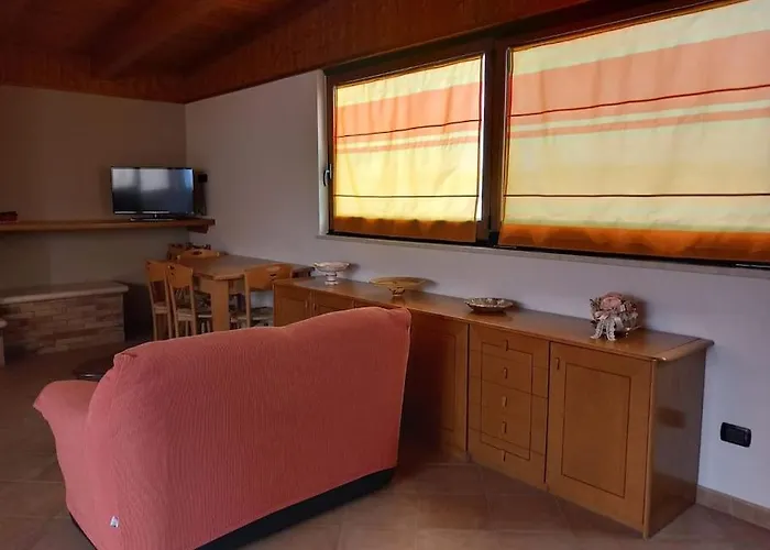 Sulla Mansarda Di Gina Ferienhaus *